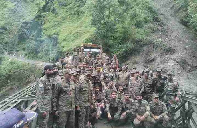 लिमच्यागाड में बना वैली ब्रिज – सोनगाड तक सड़क संपर्क बहाल