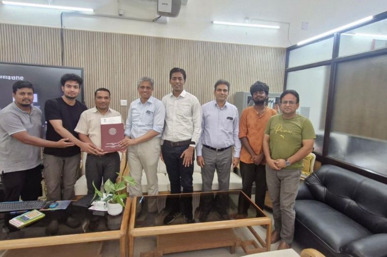 आत्मनिर्भर भारत व डिजिटल इंडिया से जुड़ी तकनीक: तकनीकी स्वतंत्रता, स्टार्टअप विकास और वैश्विक प्रतिस्पर्धा को बढ़ावा