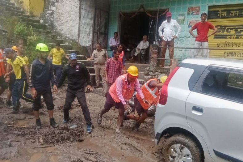 थराली में युद्धस्तर पर जारी राहत एवं बचाव अभियान