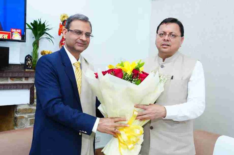 मुख्यमंत्री पुष्कर सिंह धामी से आरबीआई गवर्नर संजय मल्होत्रा ने की शिष्टाचार भेंट