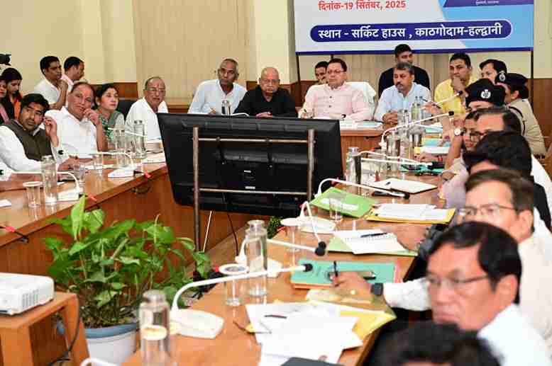 आपदा प्रभावित क्षेत्रों में तेज़ी से राहत और पुनर्निर्माण कार्य सुनिश्चित करें – CM धामी का सख्त निर्देश