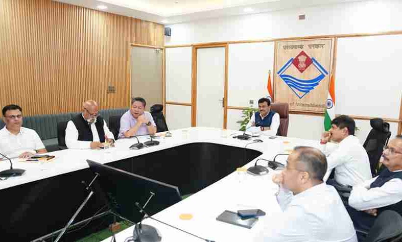 मुख्य सचिव ने जिलाधिकारियों संग वीडियो कॉन्फ्रेंसिंग कर दिए सख्त निर्देश