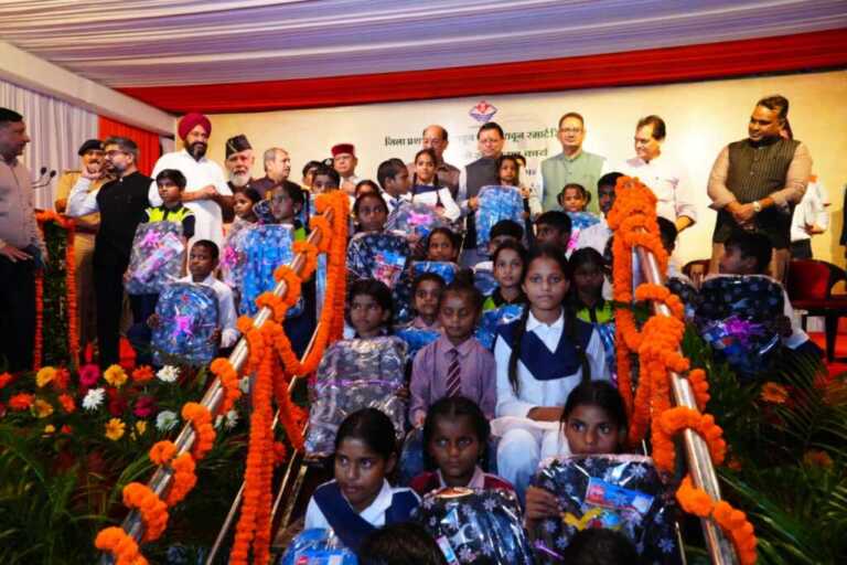 राज्य का पहला आधुनिक इंटेंसिव केयर सेंटर शुरू, जिला प्रशासन की सराहनीय पहल