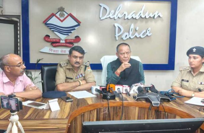 UKSSSC पेपर भर्ती लीक मामला, अध्यक्ष और एसएसपी ने की PC कही ये बात