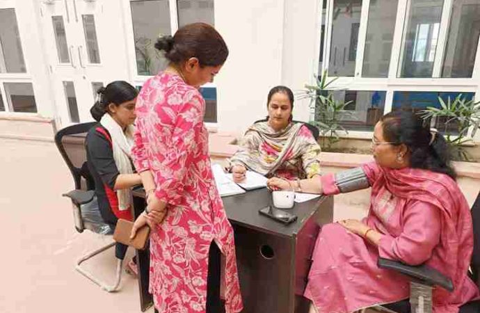 स्वास्थ्य प्रकृति की देन, उपचार भी प्राकृतिक होना चाहिए