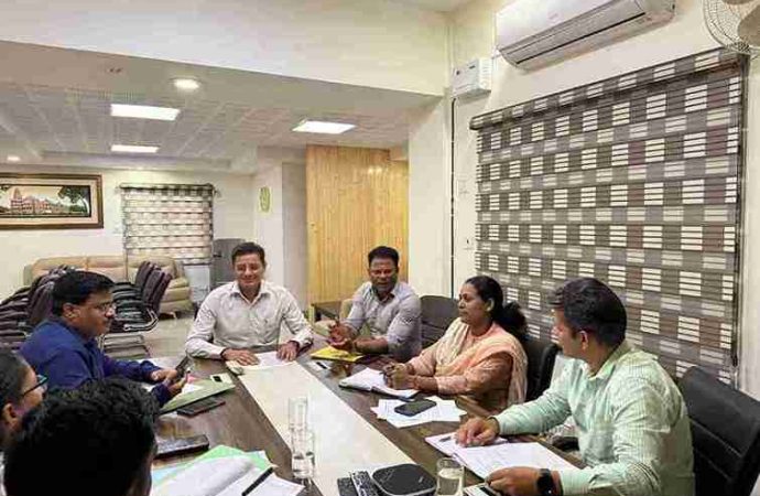 उत्तराखण्ड में मनरेगा कर्मकारों के पंजीकरण हेतु बैठक आयोजित