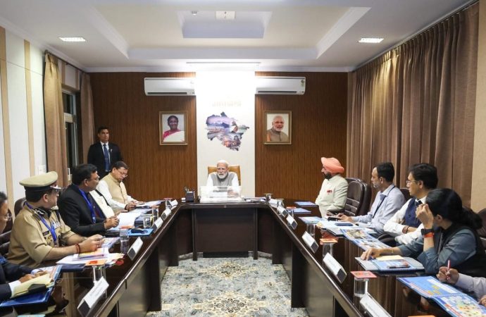 उत्तराखंड आपदा पर उच्चस्तरीय बैठक, पीएम मोदी ने लिया नुकसान का आकलन