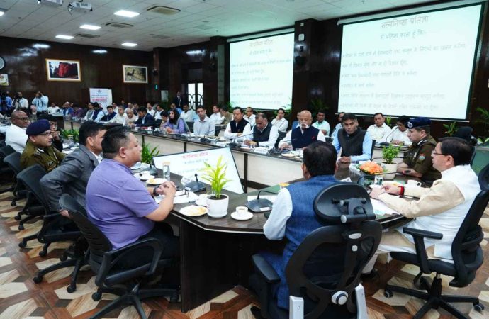 मुख्यमंत्री ने किया ‘‘सतर्कता-हमारी साझा जिम्मेदारी’’ थीम पर आधारित जन जागरूकता कार्यक्रम का शुभारंभ