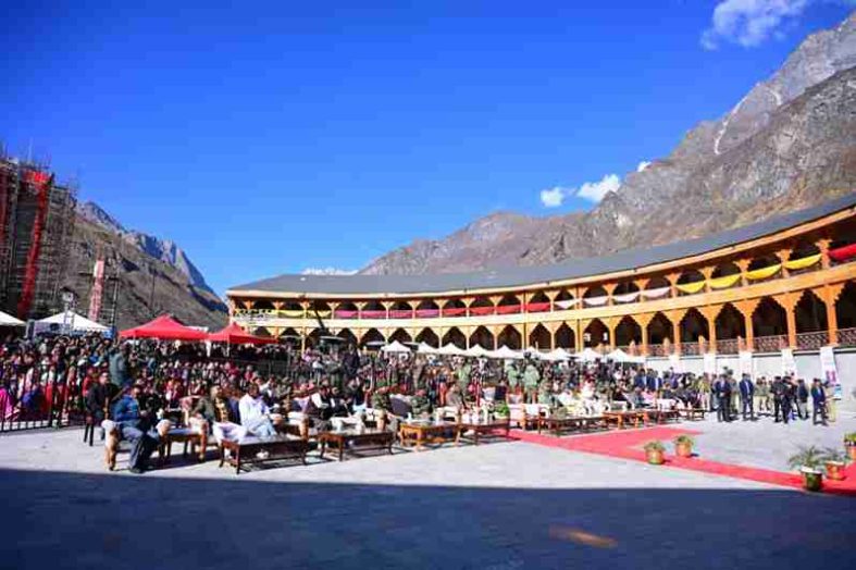 माणा गाँव में देवभूमि सांस्कृतिक महोत्सव का भव्य समापन – सीमांत क्षेत्रों में पर्यटन और आर्थिकी को नई उड़ान