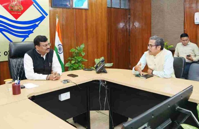 मुख्य सचिव ने युवाओं के लिए विदेशों में रोजगार अवसर बढ़ाने के दिए निर्देश