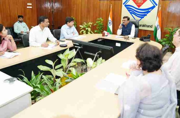 उत्तराखंड में पीएम योजना की तर्ज पर बनेगी स्कूलों के लिए योजना: मुख्य सचिव