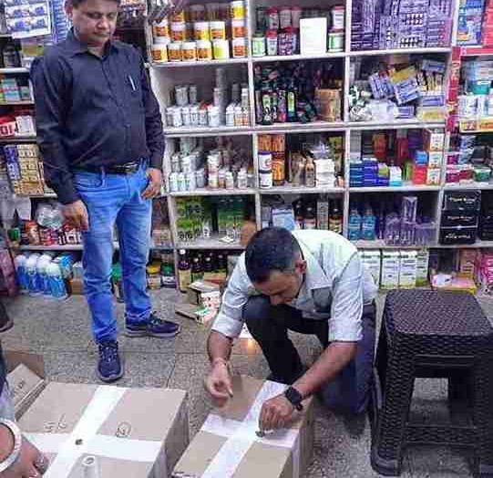 कफ सिरप पर सरकार की सख्ती — 350 से अधिक सैंपल जांचे, कई मेडिकल स्टोरों के लाइसेंस रद्द