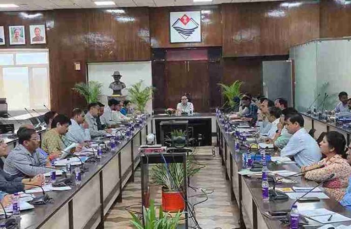 सारा की बैठक में  कुल  2468.55 लाख रु की कार्य योजनाओं की स्वीकृति प्रदान की गई