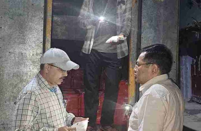 त्योहारी सीजन में मिलावटखोरों पर धामी सरकार की बड़ी कार्रवाई, 180 किलो पनीर नष्ट