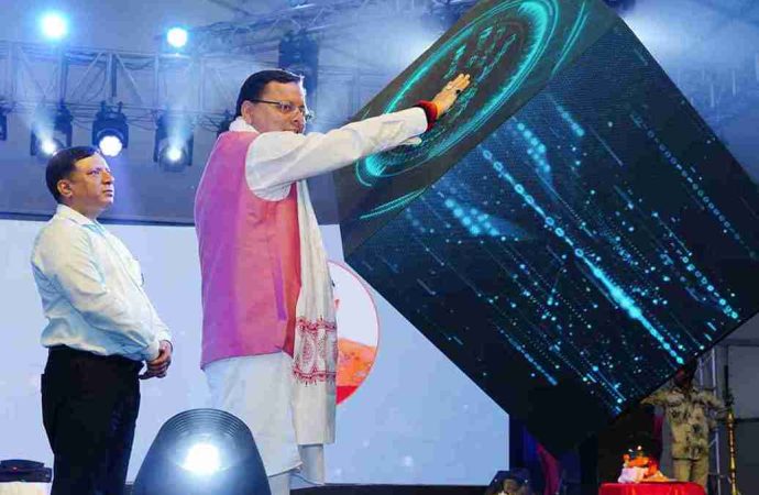 मुख्यमंत्री ने हरिद्वार में आयोजित देवभूमि रजत उत्सव 2025 में किया प्रतिभाग