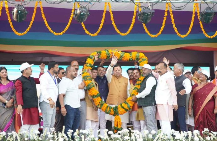 मुख्यमंत्री धामी ने टनकपुर सहकारिता मेला का किया शुभारंभ-ग्रामीण उद्यमिता को मिला नया प्रोत्साहन