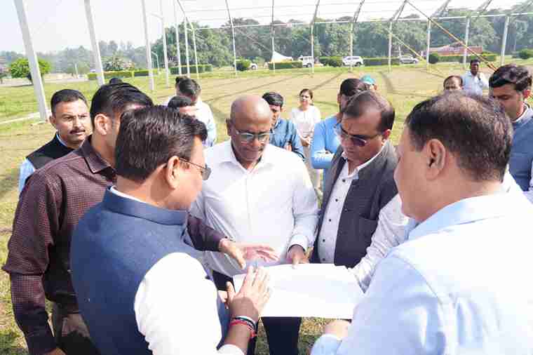 मुख्य सचिव ने FRI में रजत जयंती तैयारियों का लिया जायजा, पीएम दौरे को लेकर दिए सख्त निर्देश