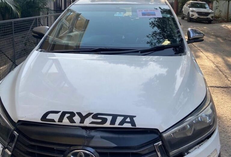 आयकर छापे की अनोखी रणनीति: ‘भोलेनाथ के भक्त’ बनकर दून पहुंचे अधिकारी, 80 वाहनों पर लगे जय बद्री विशाल स्टिकर