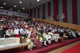 प्रवासी उत्तराखंडी सम्मेलन के दूसरे सत्र में विभिन्न क्षेत्रों में महिलाओं की स्थिति पर चर्चा