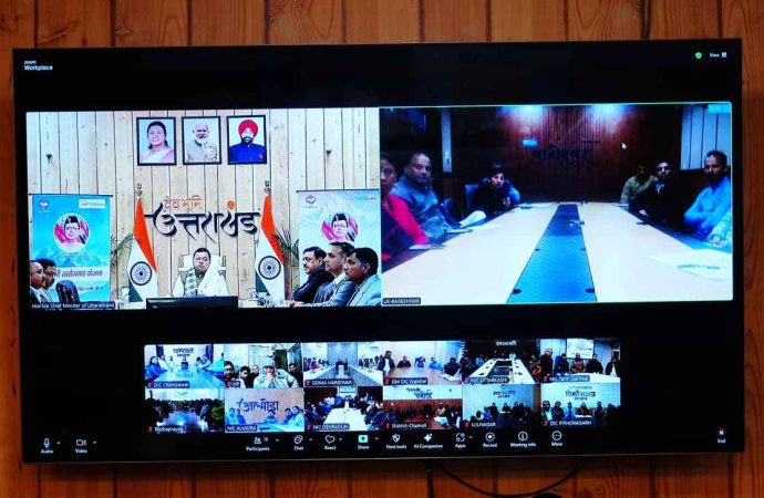 सीएम ने मुख्यमंत्री स्वरोजगार योजना के तहत 3,848 लाभार्थियों को 33.22 करोड़ रुपये वितरित किए