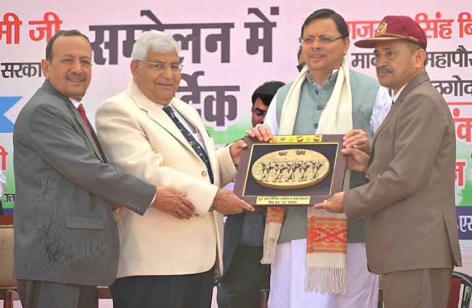 अर्धसैनिक बल के जवान वीरता, साहस और देशभक्ति के प्रतीक-मुख्यमंत्री