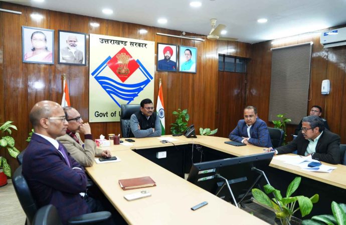 मुख्य सचिव आनन्द बर्द्धन ने सीएम कौशल उन्नयन योजना बैठक में भाषा प्रशिक्षण को मजबूत करने के दिए निर्देश