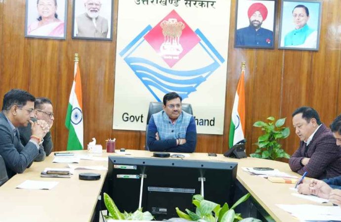 मुख्य सचिव की अध्यक्षता में हुयी रोप-विकास समिति की बैठक आयोजित