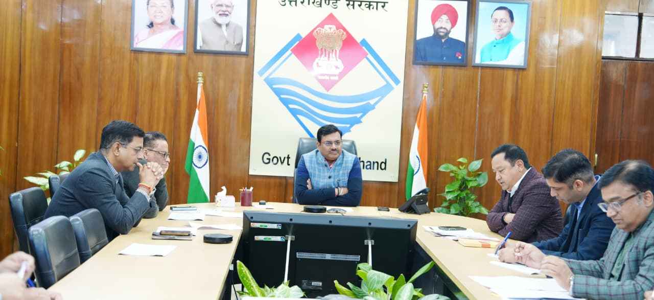 मुख्य सचिव की अध्यक्षता में हुयी रोप-विकास समिति की बैठक आयोजित