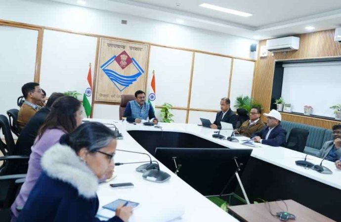 मुख्य सचिव आनंद बर्द्धन ने ‘जन-जन की सरकार, जन-जन के द्वार’ अभियान को लेकर दिए निर्देश