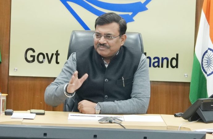 केदारनाथ पुनर्निर्माण व बद्रीनाथ मास्टर प्लान की समीक्षा, चारधाम यात्रा सुगम बनाने पर मुख्य सचिव का जोर