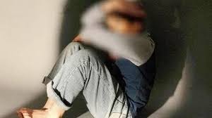 बोर्डिंग स्कूल में यौन शोषण – स्वीमिंग कोच को 5 साल की कठोर कैद, प्रिंसिपल पर भी कानूनी कार्रवाई