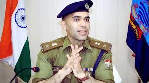 पुलिस प्राधिकरण में शिकायत पर जांच में पिथौरागढ़ के पूर्व SSP दोषी, शिकायतकर्ता को कार्यालय में था पीटा.. कार्रवाई के आदेश