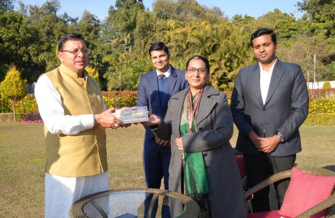 सीएम धामी के नेतृत्व में उत्तराखंड में रेल परियोजनाओं को मिली नई गति