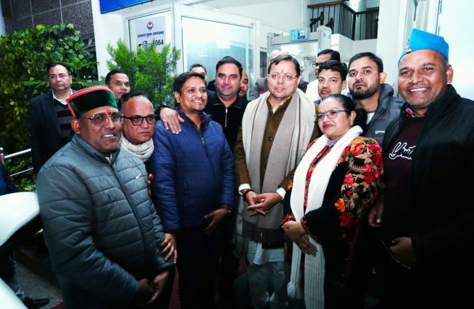 उपनल कर्मचारियों ने ‘समान कार्य–समान वेतन’ निर्णय पर सीएम धामी का जताया आभार