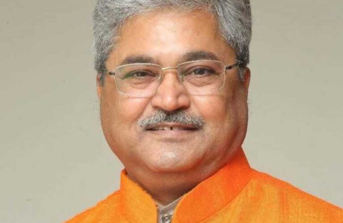 अंकिता भंडारी मामले में आरोपों पर दुष्यंत कुमार गौतम कोर्ट पहुंचे, सोशल मीडिया पर मानहानि का दावा