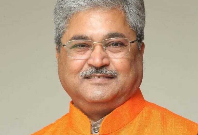 अंकिता भंडारी मामले में आरोपों पर दुष्यंत कुमार गौतम कोर्ट पहुंचे, सोशल मीडिया पर मानहानि का दावा