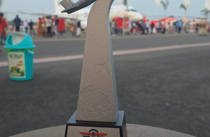 WINGS INDIA 2026 में उत्तराखंड को राष्ट्रीय सम्मान, एविएशन इकोसिस्टम में सर्वश्रेष्ठ राज्य घोषित
