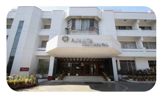 राजपुर रोड पर सनसनी, अजंता होटल मालिक के घर लूट, बुजुर्ग मां को बनाया बंधक