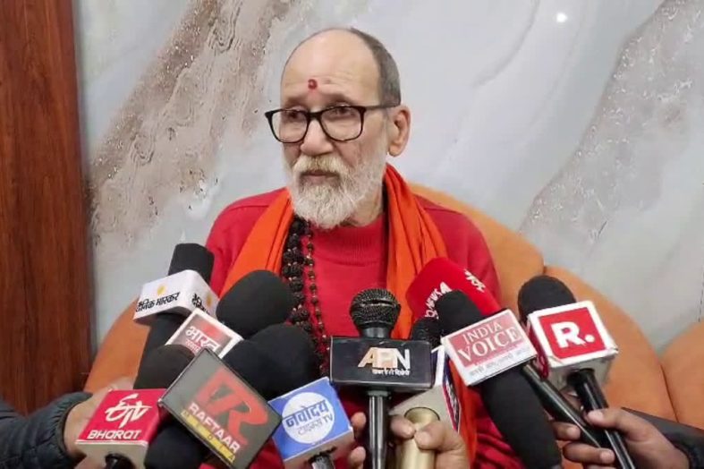 देहरादून पहुंचे स्वामी दर्शन भारती,अंकिता मामले में बोले—उर्मिला को पुलिस पर नहीं था भरोसा