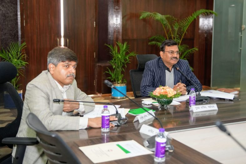 2047 विजन को लेकर जिलों की जनपदवार समीक्षा, मुख्य सचिव के निर्देश