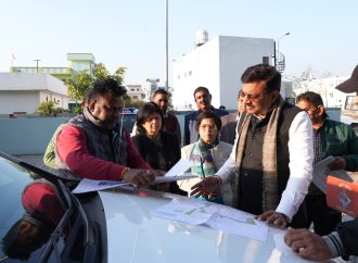 मुख्य सचिव आनंद बर्द्धन ने नवनिर्मित मैटरनिटी एवं कैंसर चिकित्सालय का किया निरीक्षण