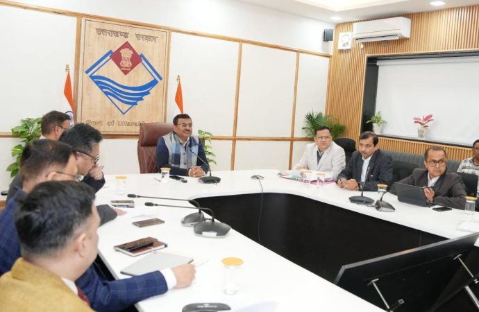 नए कार्यों की स्वीकृति 15 फरवरी तक लेने और कुम्भ 2027 कार्यों को प्राथमिकता देने के निर्देश :मुख्य सचिव