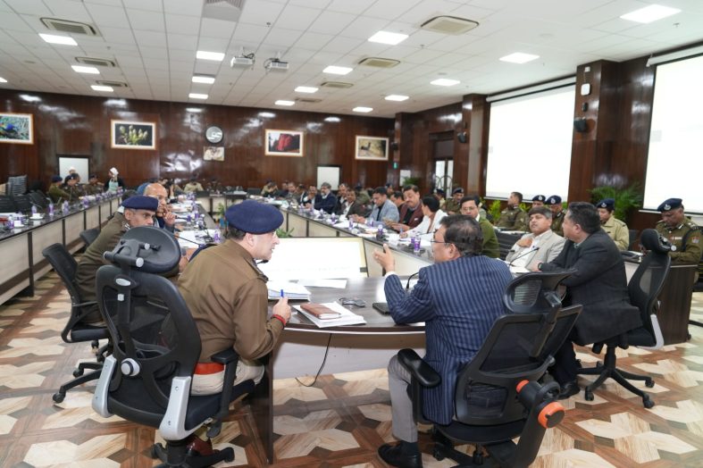 गृह विभाग की समीक्षा में मुख्य सचिव सख्त, कानून व्यवस्था पर दिए कड़े निर्देश