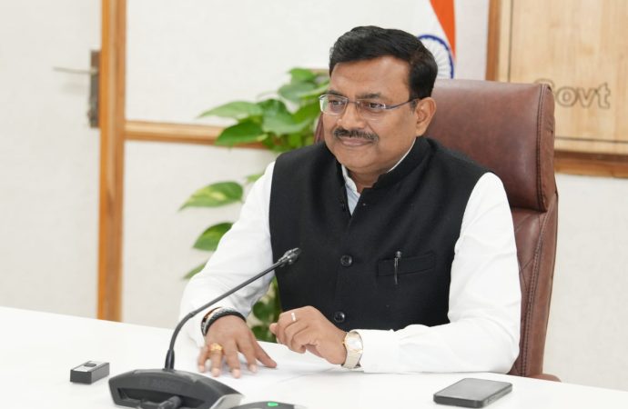 राज्य कार्यकारिणी समिति की बैठक में राज्य आपदा मोचक निधि एवं राज्य आपदा न्यूनीकरण निधि के प्रस्तावों की समीक्षा