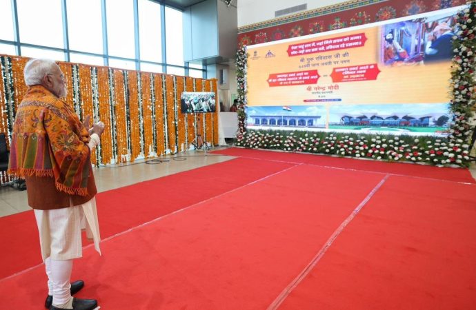 आदमपुर एयरपोर्ट को गुरु रविदास के नाम समर्पित करना ऐतिहासिक: सीएम धामी