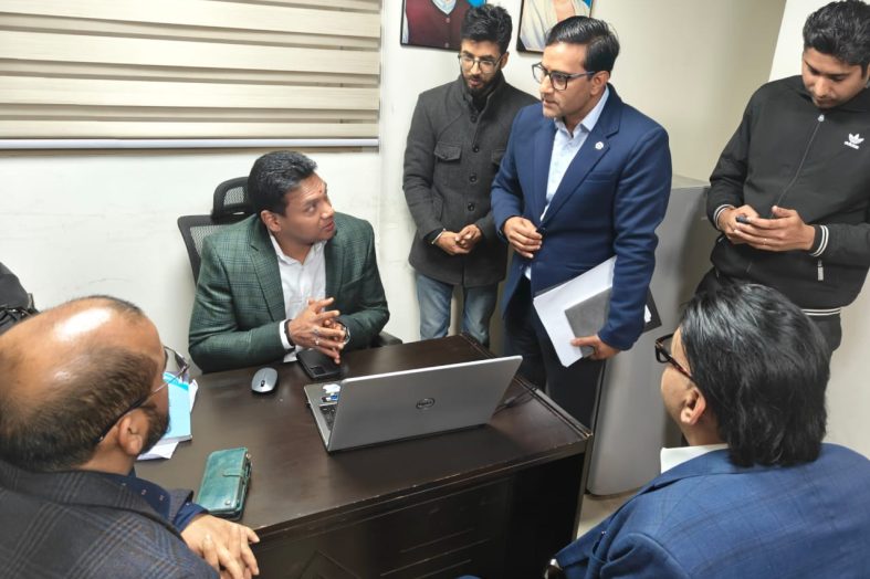 आवास एवं नगर विकास को नई रफ्तार: मुख्यमंत्री धामी के विज़न पर पारदर्शिता और तकनीकी सख्ती