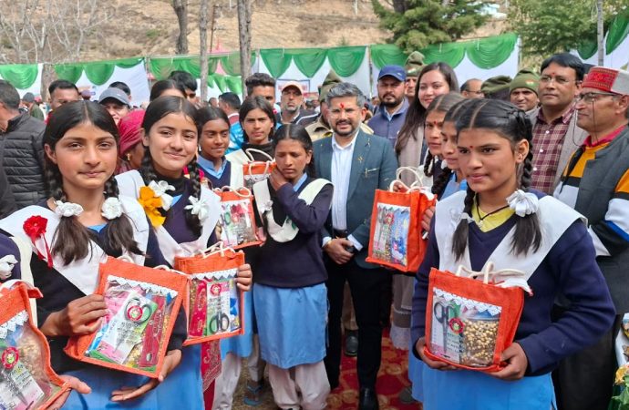 “जन-जन की सरकार, जन-जन के द्वार” बना जनविश्वास का सबसे बड़ा अभियान