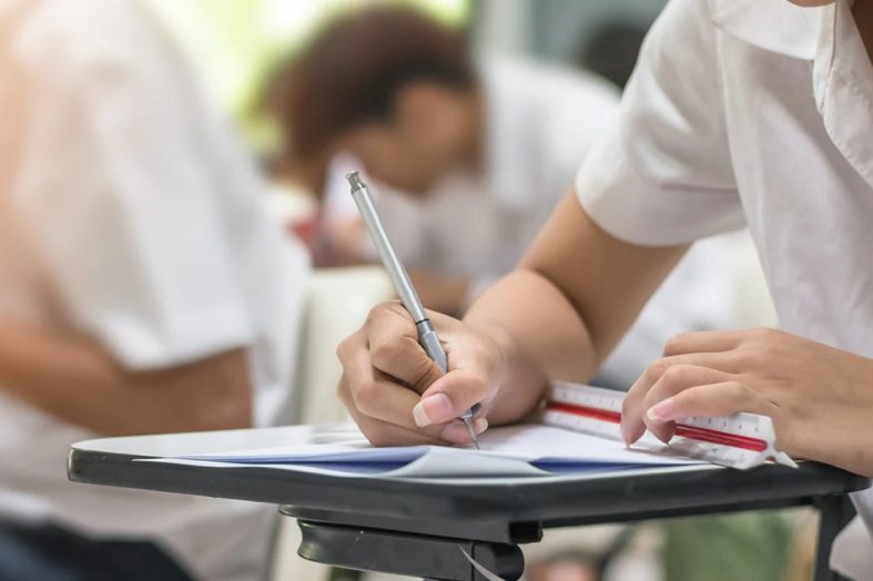 संवेदनशील परीक्षा केन्द्रों पर अतिरिक्त सतर्कता बरतने के निर्देश