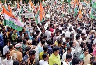 कानून-व्यवस्था के मुद्दे पर कांग्रेस का शक्ति प्रदर्शन, राजभवन कूच