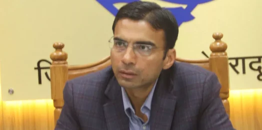 DM सविन बंसल सख्त, फीस वसूली पर लगेगी लगाम